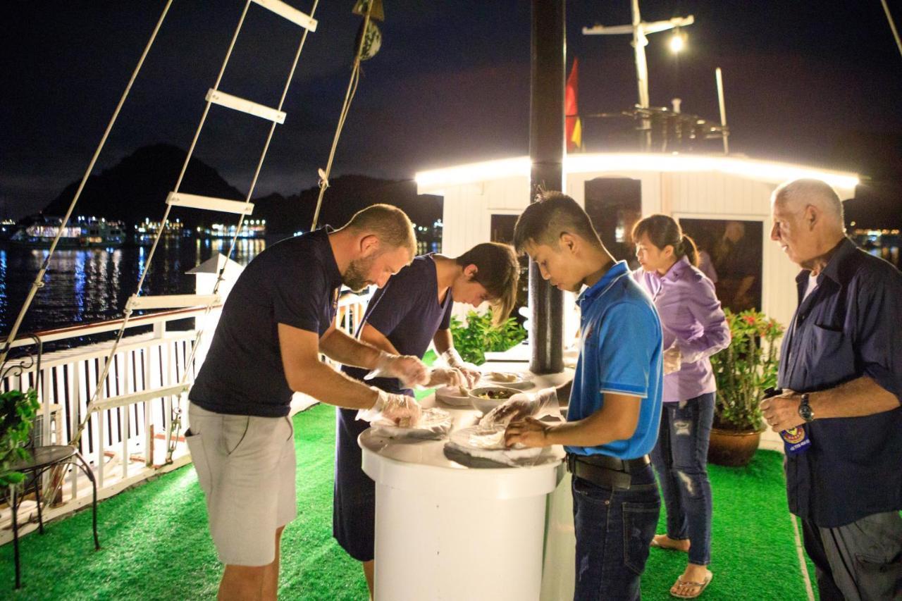 מלון הלונג Charm Boutique Cruise מראה חיצוני תמונה